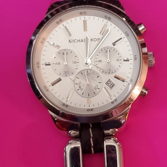 Michael Kors Showstopper MK5656 watch - Picture 2 of 7